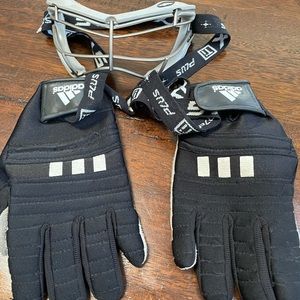 Girls lacrosse goggles and gloves. Great condition.